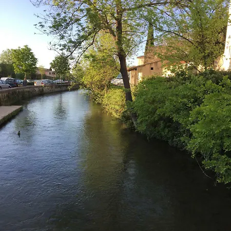 Apartment Au Fil De L'eau L'Isle-sur-la-Sorgue